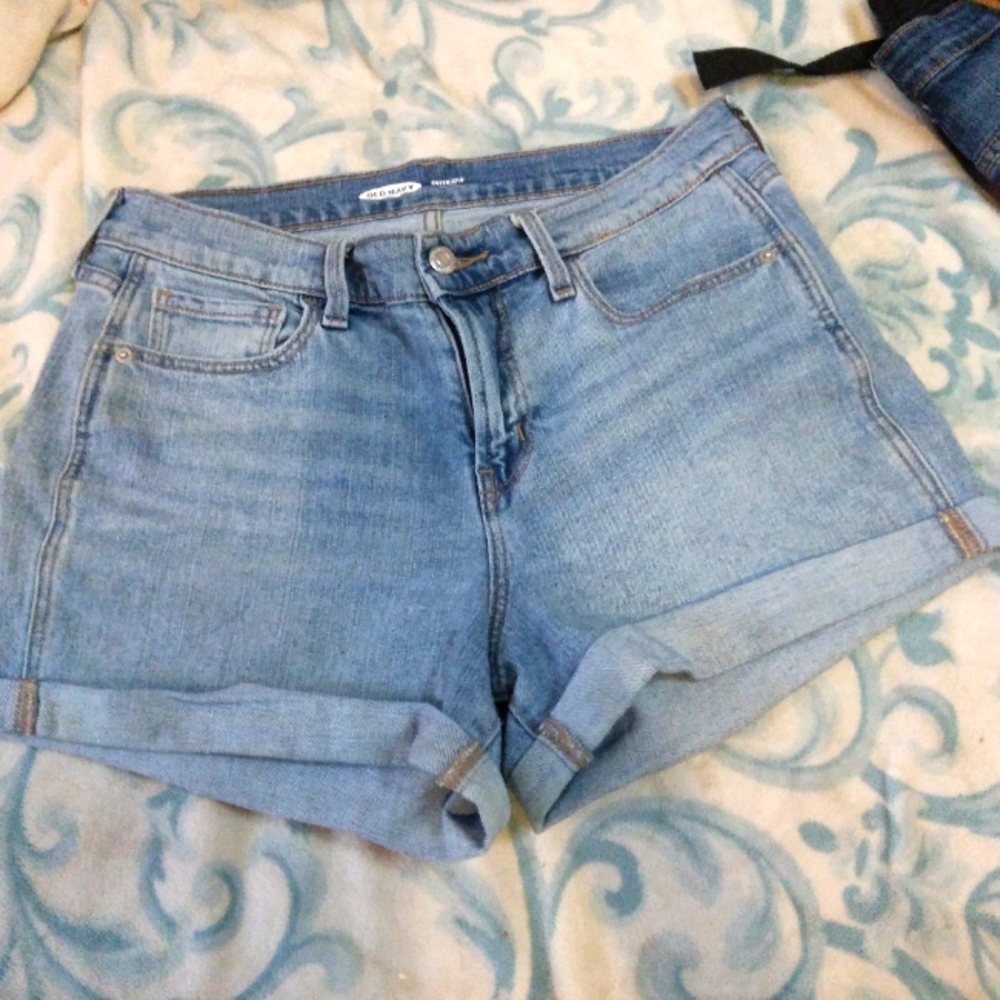 Women's blue jeans shorts